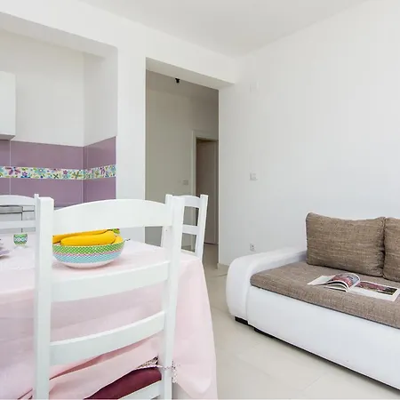 公寓 One-bedroom In *